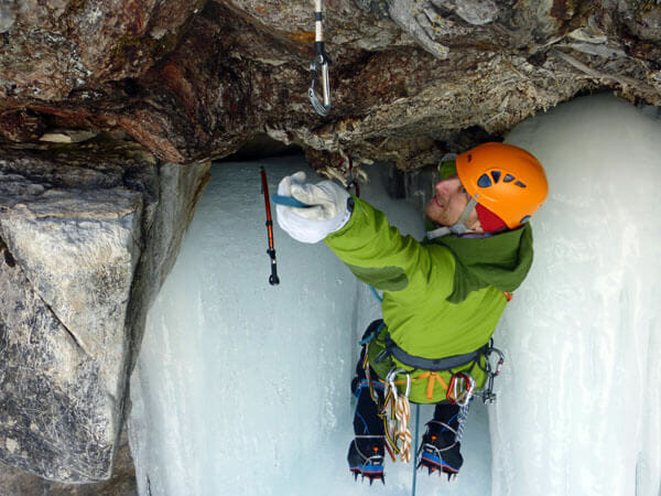 Eisklettern im Averstal
