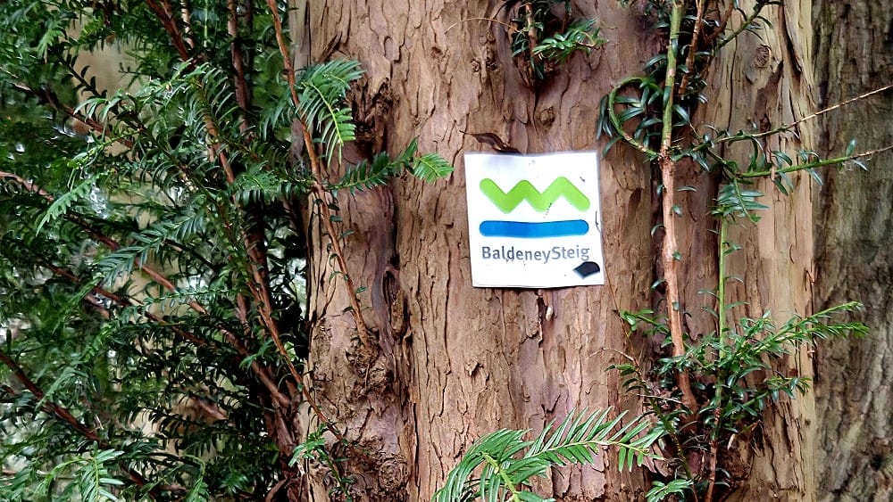 Wegschild E