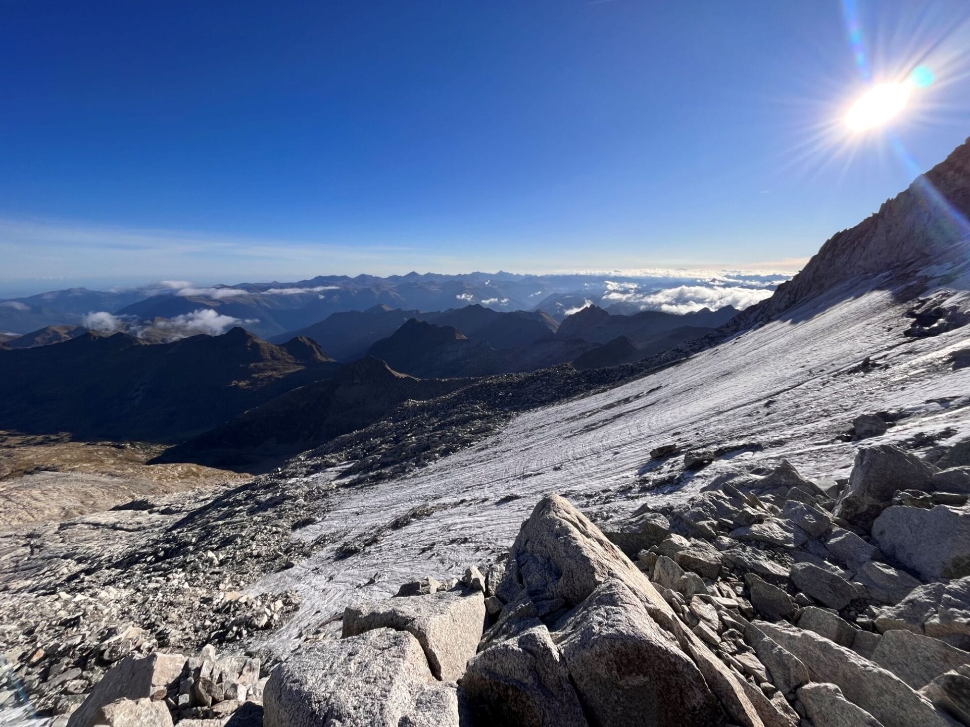 Panorama von der Bergwelt um den Pico Aneto.