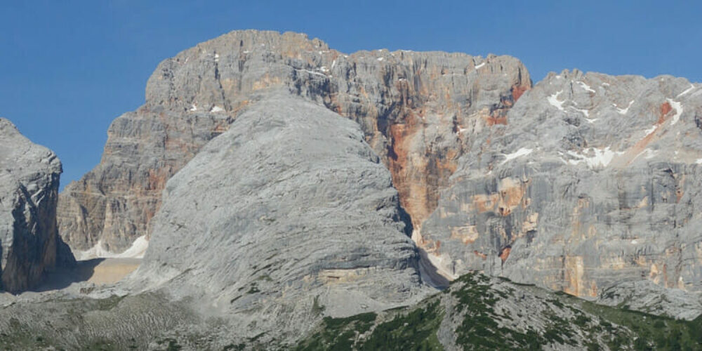 Hohe Geisel und links die Punta del Pin