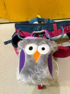 Bild 1 von Elke zu Crafty Climbing - Owl Chalk Bag - Chalkbag