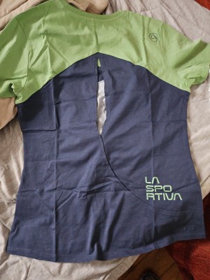 Bild 1 von Petra zu La Sportiva - Women's Roof T-Shirt - T-Shirt